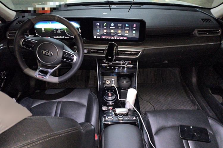 Used Kia K5 2020 380T GT-Line Prestige Tech Edition Center Console