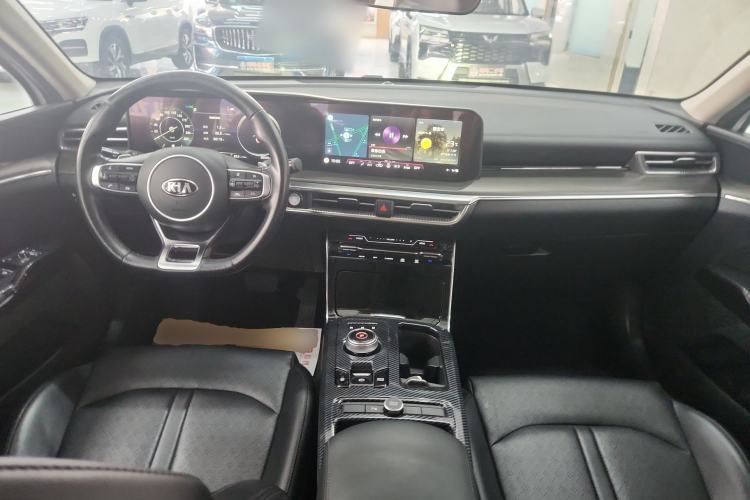 Used Kia K5 2020 270T CVVD Luxury Tech Edition Center Console