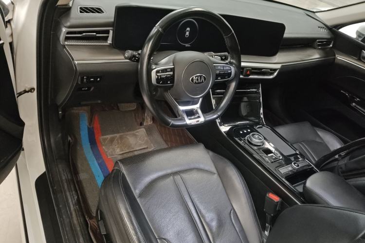 Used Kia K5 2020 380T GT-Line Prestige Tech Edition Center Console
