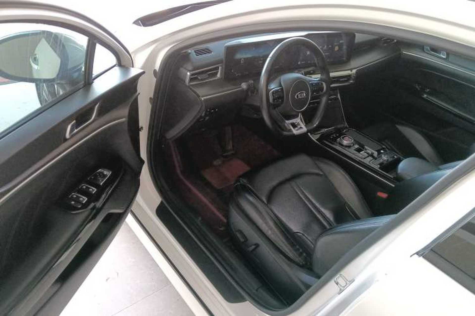 Used Kia K5 2020 270T CVVD Luxury Tech Edition Driver Seat