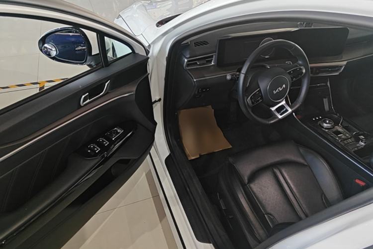 Used Kia K5 2020 270T CVVD Luxury Edition Driver Seat