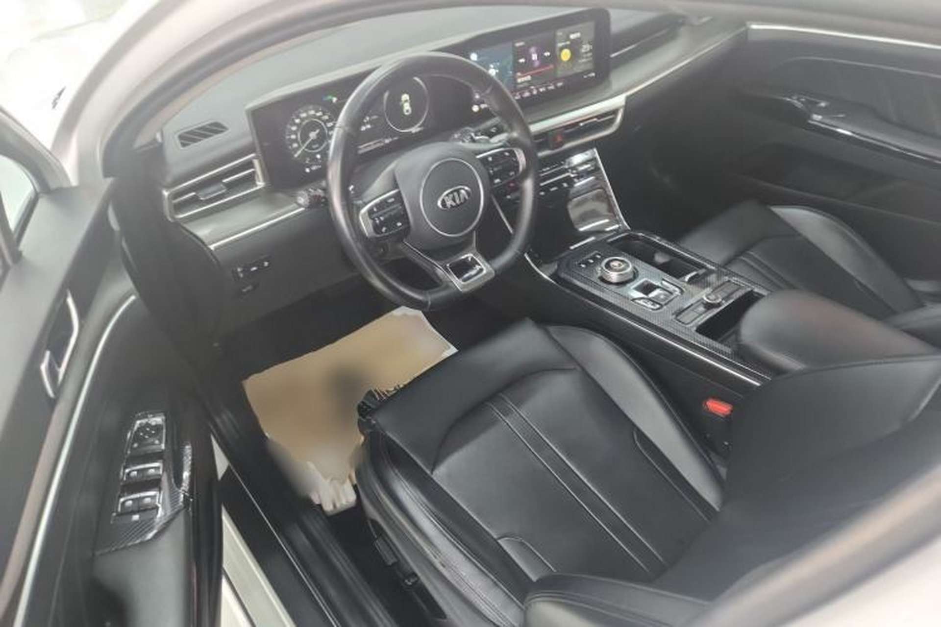 Used Kia K5 2020 270T CVVD Luxury Tech Edition Driver Seat