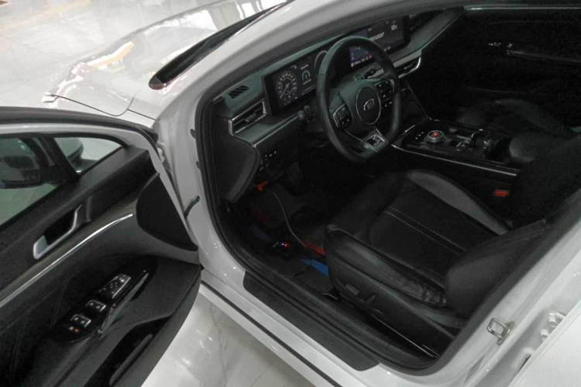 Used Kia K5 2020 270T CVVD Luxury Edition Driver Seat
