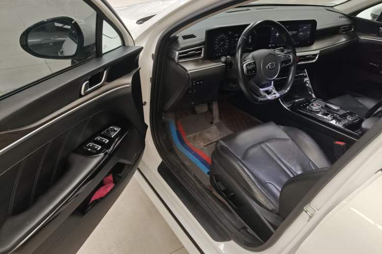 Used Kia K5 2020 380T GT-Line Prestige Tech Edition Driver Seat