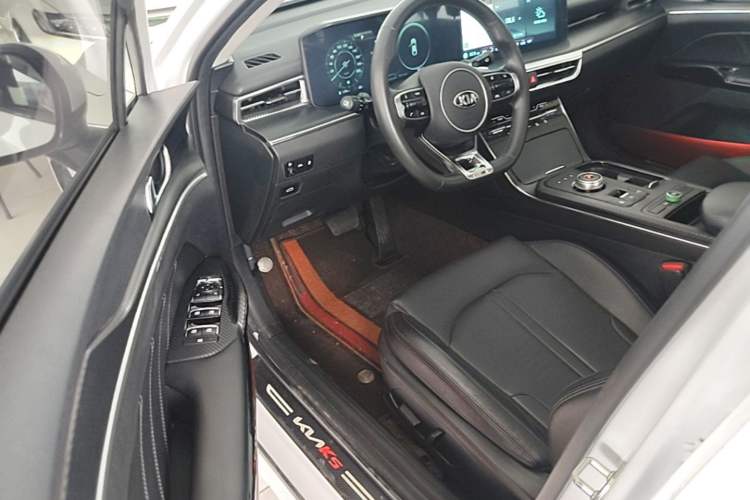 Used Kia K5 2020 380T GT-Line Prestige Tech Edition Driver Seat