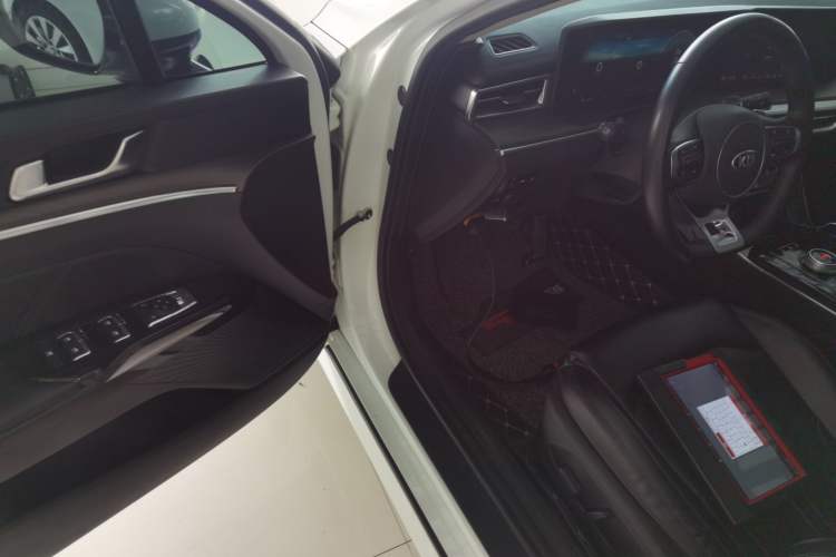 Used Kia K5 2020 270T CVVD Luxury Tech Edition Driver Seat