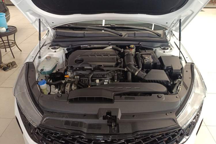 Used Kia K5 2020 380T GT-Line Flagship Edition Engine Bay