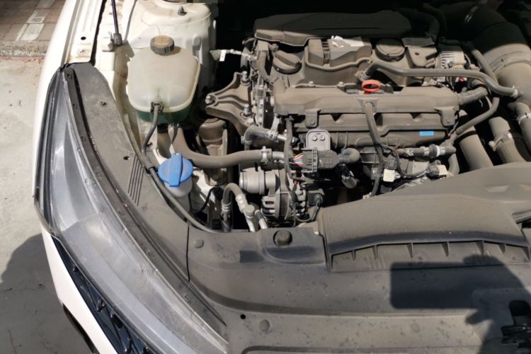 Used Kia K5 2020 270T CVVD Luxury Tech Edition Engine Bay Right