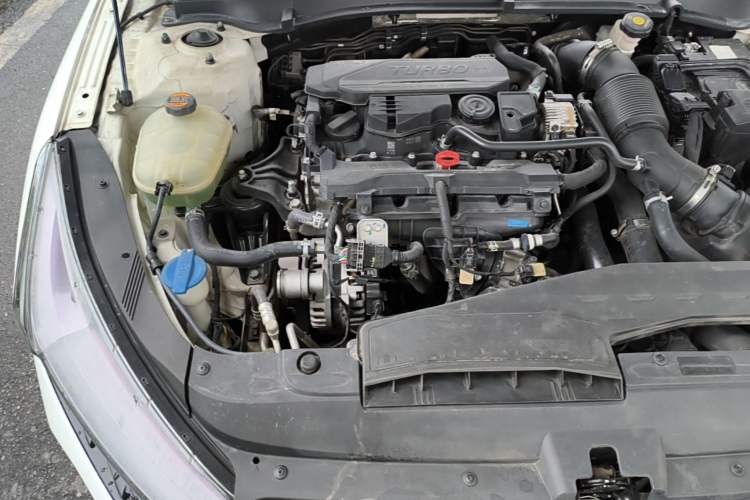 Used Kia K5 2020 270T CVVD Fashion Edition Engine Bay Right