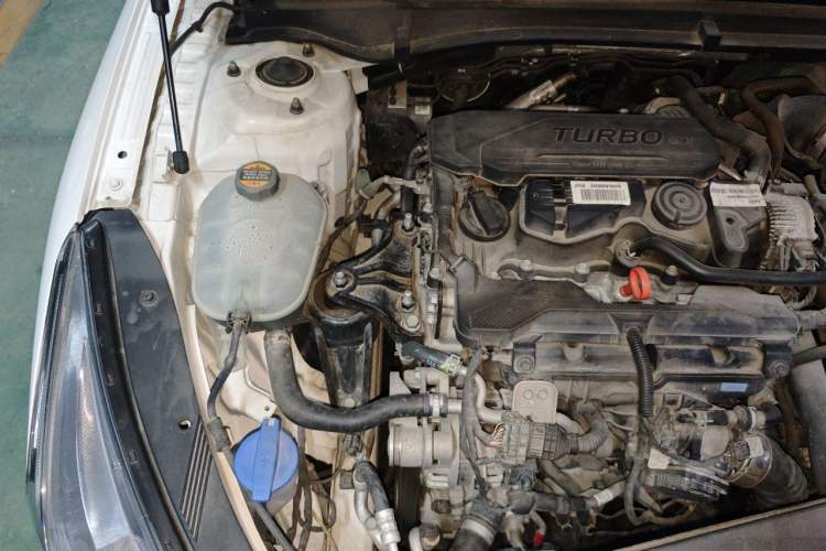 Used Kia K5 2020 270T CVVD Luxury Edition Engine Bay Right