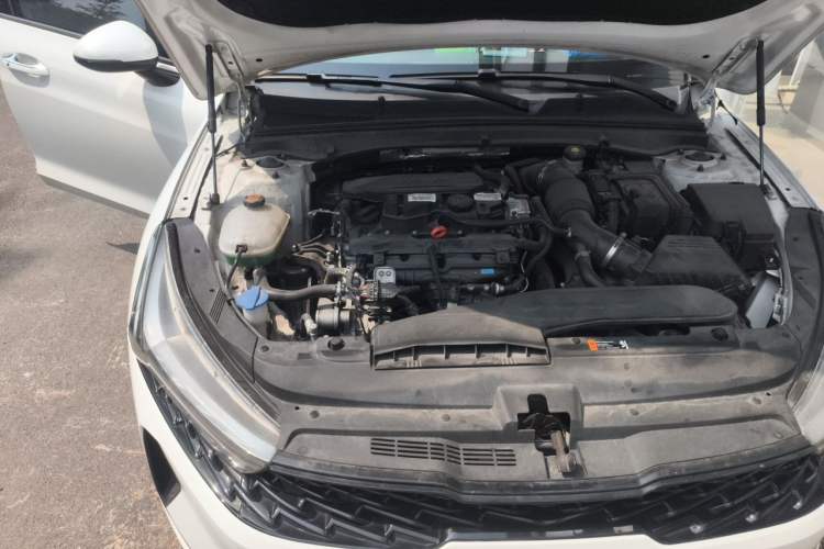 Used Kia K5 2020 270T CVVD Luxury Tech Edition Engine Bay Right