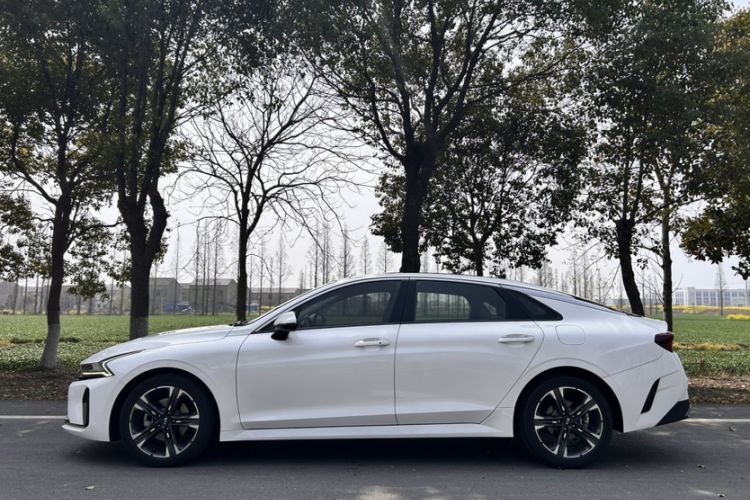 Used Kia K5 2020 270T CVVD Luxury Tech Edition Exterior 10