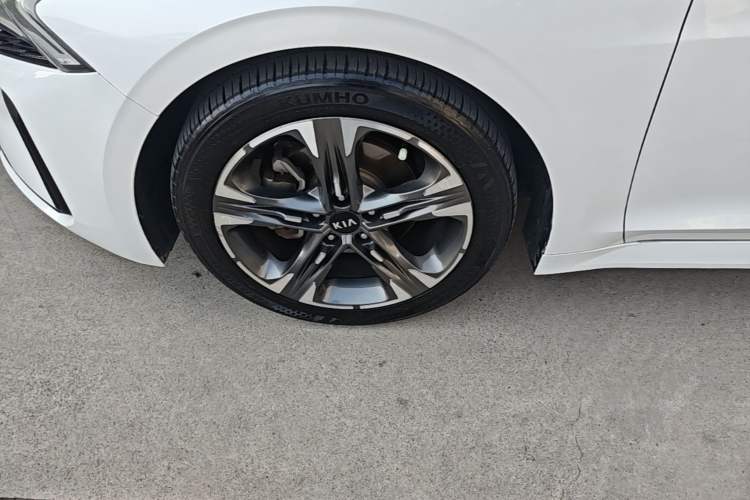 Used Kia K5 2020 270T CVVD Luxury Tech Edition Exterior 4