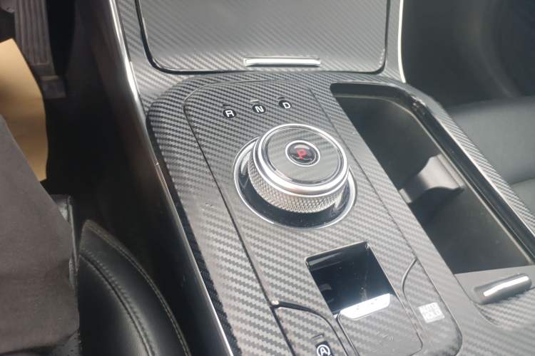 Used Kia K5 2020 270T CVVD Luxury Tech Edition Gear Lever