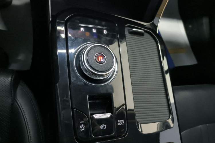 Used Kia K5 2020 380T GT-Line Prestige Tech Edition Gear Lever
