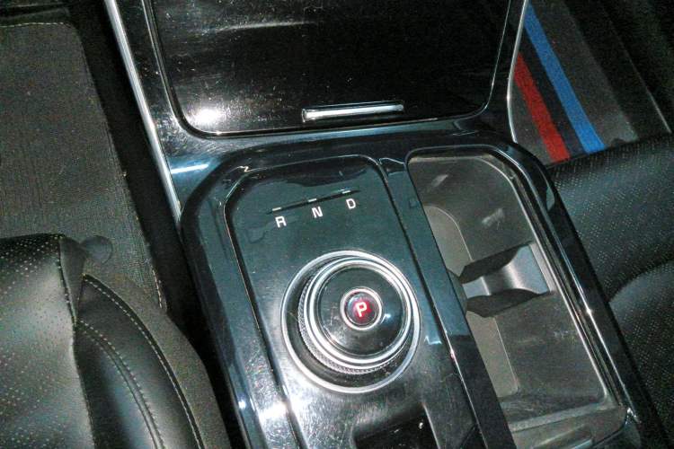 Used Kia K5 2020 270T CVVD Luxury Edition Gear Lever