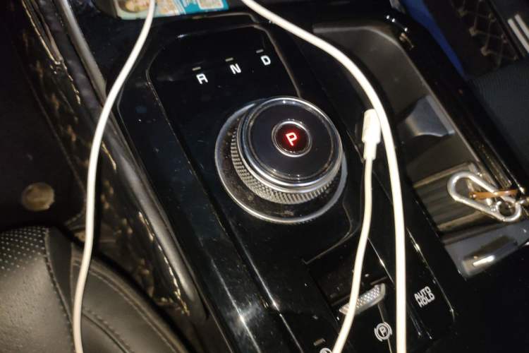 Used Kia K5 2020 380T GT-Line Flagship Edition Gear Lever