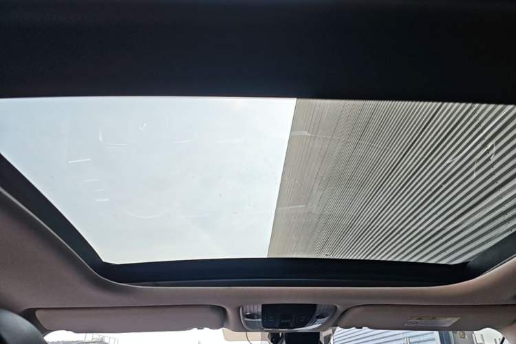Used Kia K5 2020 270T CVVD Luxury Tech Edition Headliner
