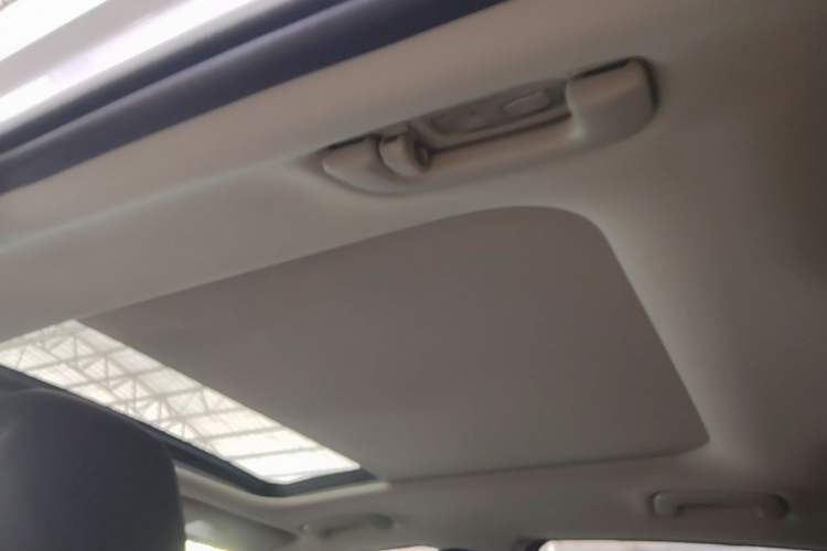 Used Kia K5 2020 380T GT-Line Prestige Tech Edition Headliner