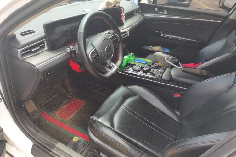Used Kia K5 2020 270T CVVD Luxury Tech Edition Left Front Seat