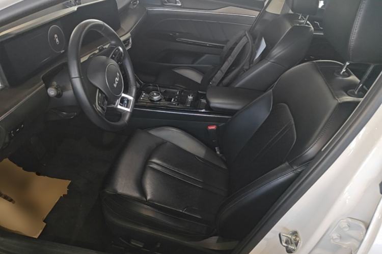 Used Kia K5 2020 270T CVVD Luxury Edition Left Front Seat