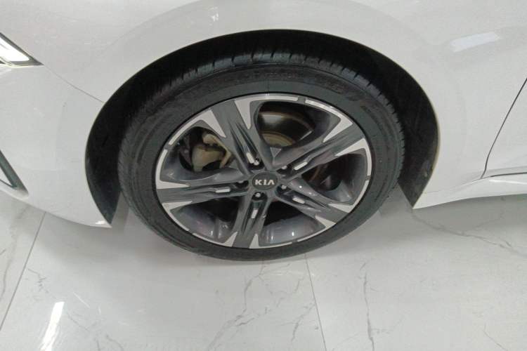 Used Kia K5 2020 270T CVVD Luxury Edition Left Front Wheel Hub