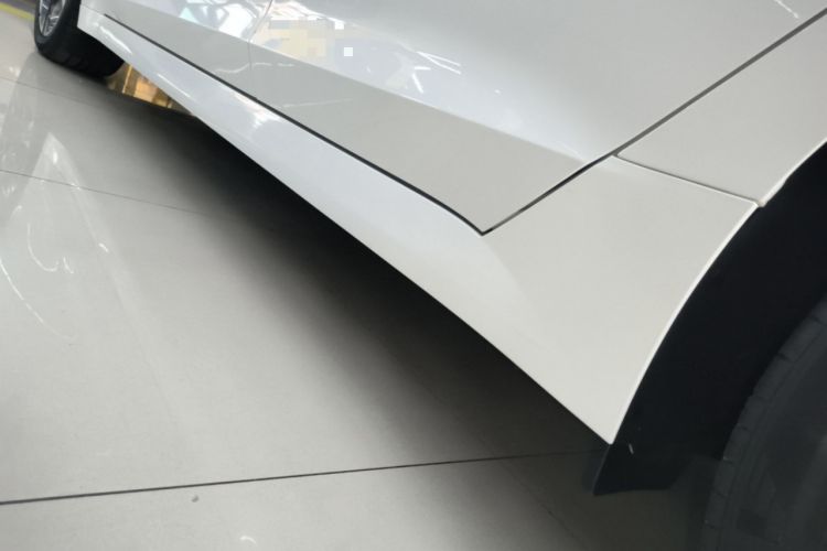 Used Kia K5 2020 380T GT-Line Prestige Tech Edition Left Side Sill
