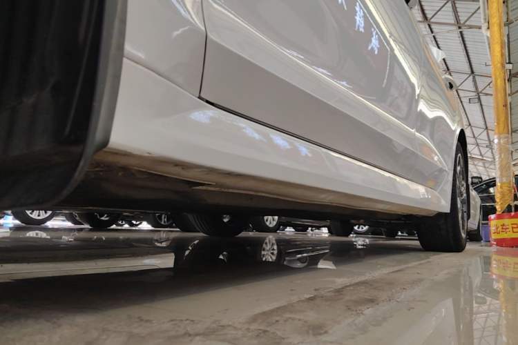 Used Kia K5 2020 380T GT-Line Prestige Tech Edition Left Side Sill