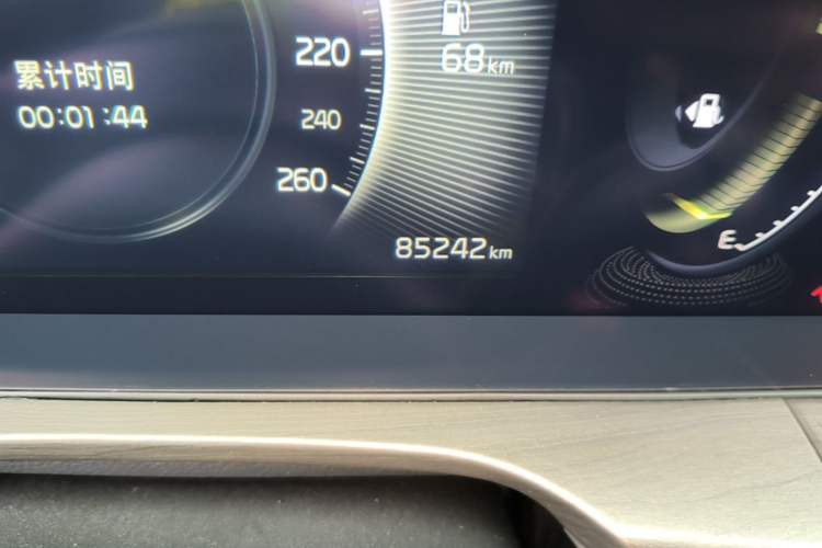 Used Kia K5 2020 270T CVVD Fashion Edition Odometer Close Up