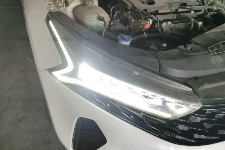 Used Kia K5 2020 380T GT-Line Prestige Tech Edition Right Front Headlight