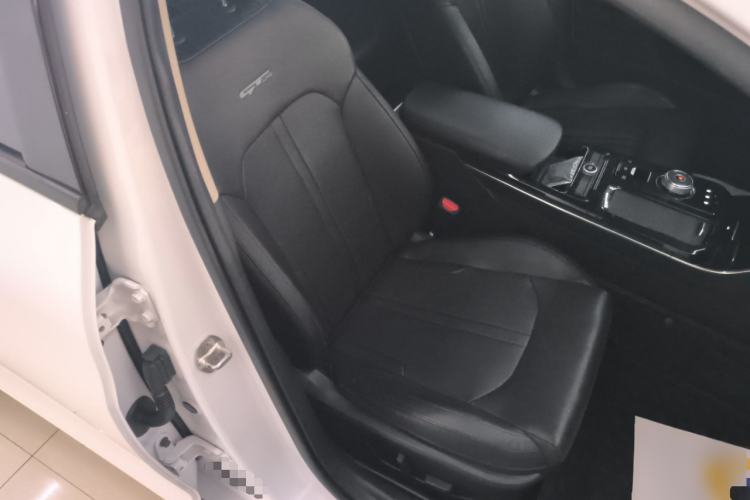 Used Kia K5 2020 380T GT-Line Prestige Tech Edition Right Front Seat