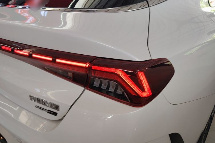 Used Kia K5 2020 380T GT-Line Prestige Tech Edition Right Rear Taillight