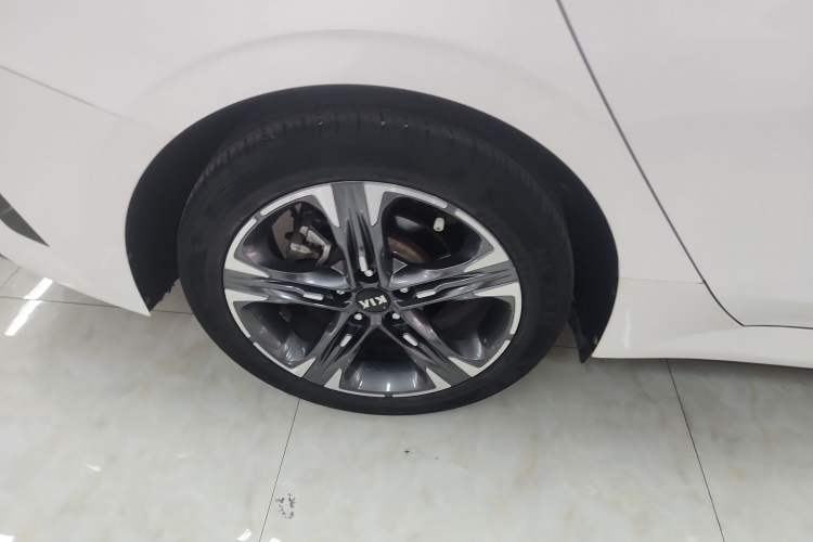 Used Kia K5 2020 270T CVVD Luxury Tech Edition Right Rear Wheel Hub