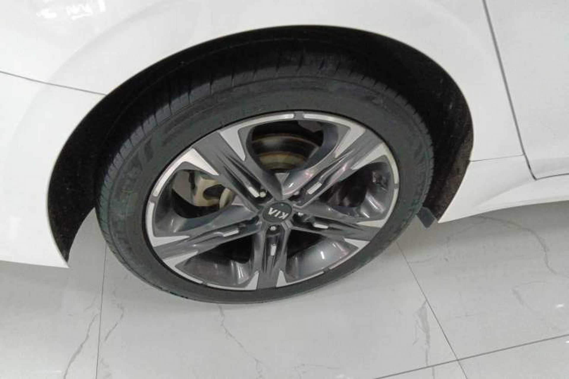 Used Kia K5 2020 270T CVVD Luxury Edition Right Rear Wheel Hub