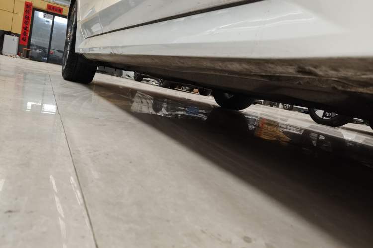 Used Kia K5 2020 380T GT-Line Prestige Tech Edition Right Side Sill