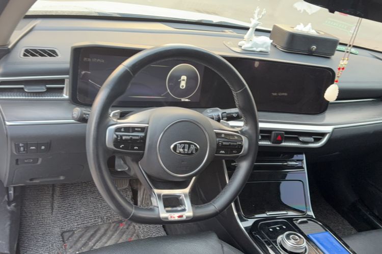 Used Kia K5 2020 380T GT-Line Premium Edition Steering Wheel