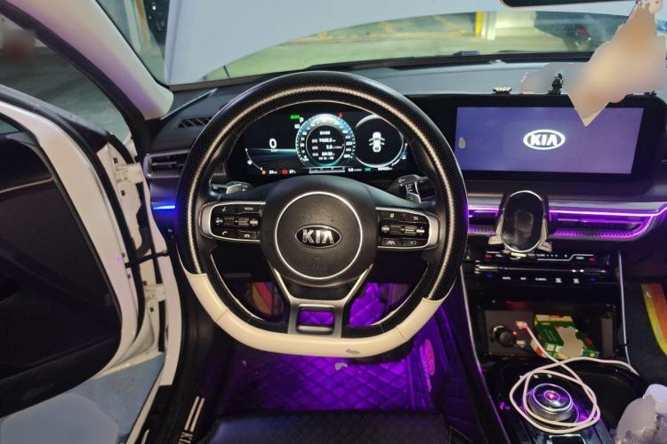 Used Kia K5 2020 270T CVVD Luxury Edition Steering Wheel