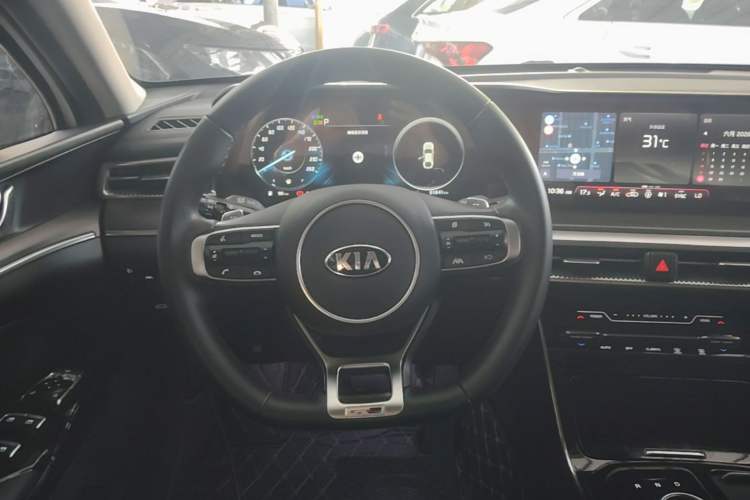 Used Kia K5 2020 380T GT-Line Prestige Tech Edition Steering Wheel