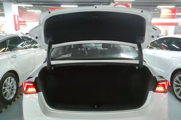Used Kia K5 2020 270T CVVD Luxury Edition Trunk