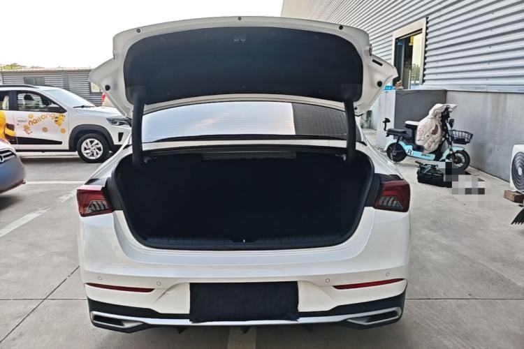 Used Kia K5 2020 270T CVVD Luxury Tech Edition Trunk