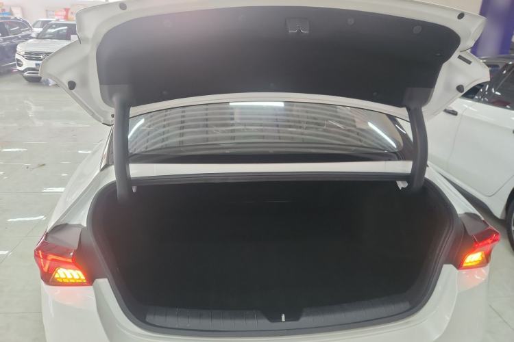 Used Kia K5 2020 270T CVVD Luxury Tech Edition Trunk