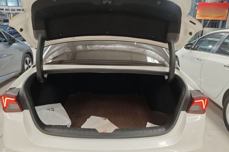 Used Kia K5 2020 380T GT-Line Prestige Tech Edition Trunk
