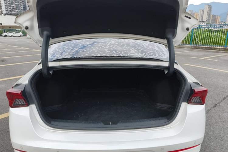 Used Kia K5 2020 270T CVVD Luxury Tech Edition Trunk