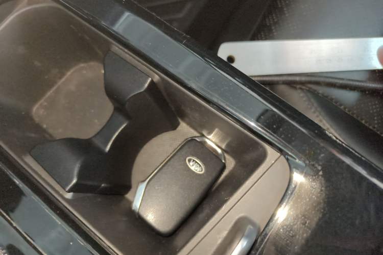 Used Kia K5 2020 270T CVVD Luxury Tech Edition Vehicle Key