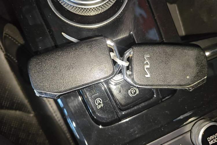Used Kia K5 2020 270T CVVD Luxury Edition Vehicle Key