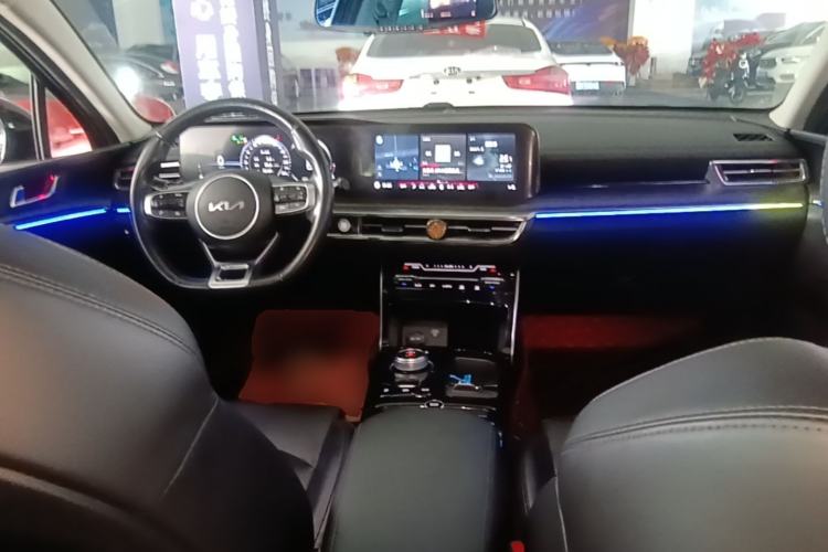 Used Kia K5 2021 270T CVVD Refreshed Edition Center Console