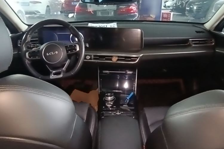 Used Kia K5 2021 270T CVVD Refreshed Edition Center Console