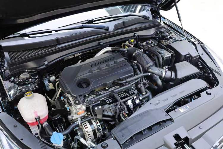 Used Kia K5 2021 380T GT-Line Flagship Edition Engine Bay