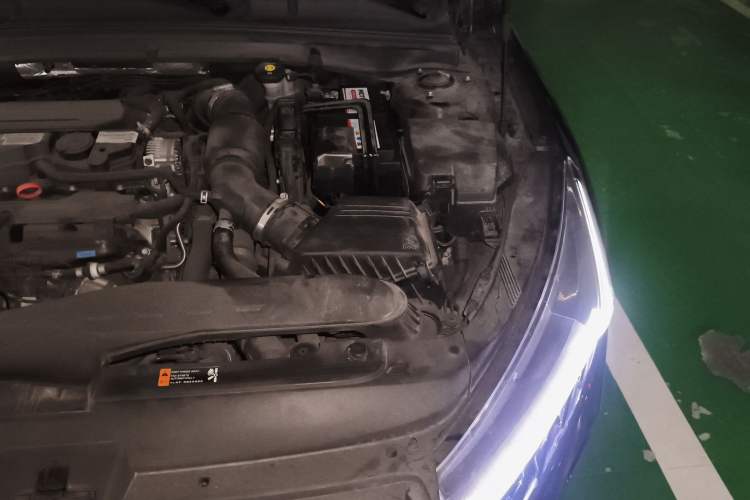 Used Kia K5 2021 270T CVVD Refreshed Edition Engine Bay Left