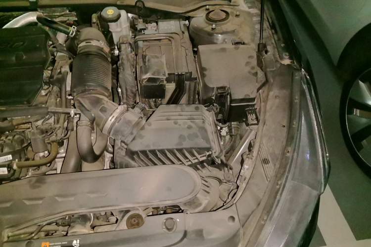 Used Kia K5 2021 380T GT-Line Flagship Edition Engine Bay Left